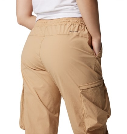 Columbia Boundless Trek Cargo Pants - Women's 7