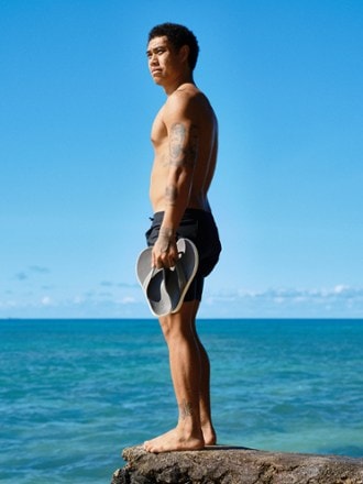 Location Image for Leeward Flip-Flops - Men's