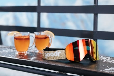 goodr Here for the Hot Toddies Snow Goggles 6