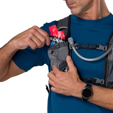 Nathan TrailMix 12-Liter 2.0 Hydration Vest 10