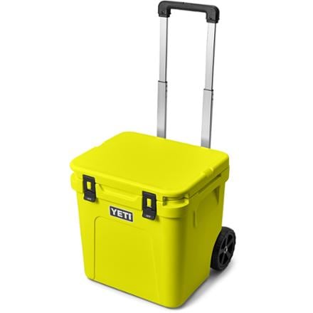 YETI Roadie 48 Wheeled Cooler 0