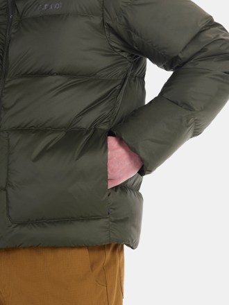 Marmot Guides Down Jacket - Men's 4