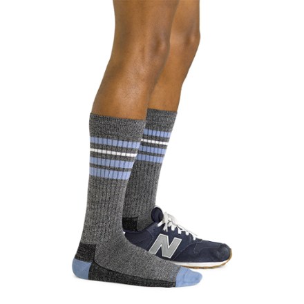 Darn Tough Letterman Socks - Men's 2