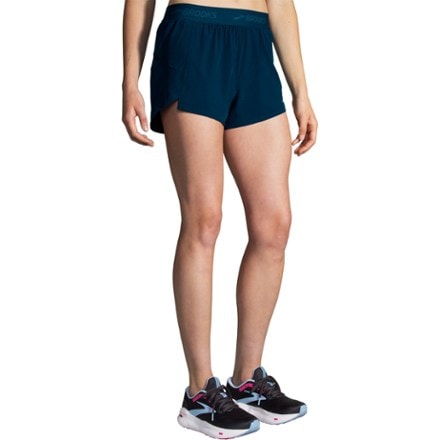 Brooks Chaser 3" Running Shorts - Women's 1