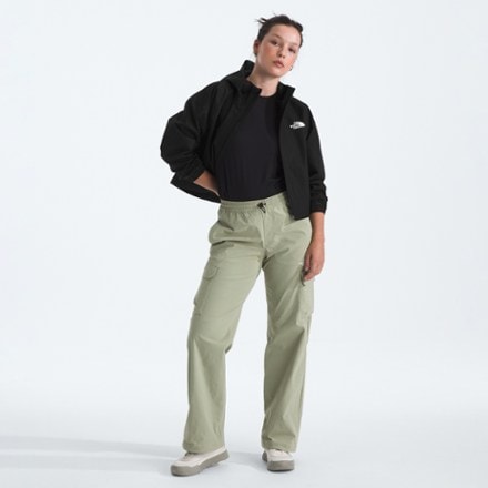 The North Face Quest Cropped Jacket - Women's 2