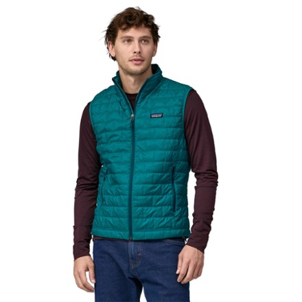 Patagonia men's hot sale vest clearance