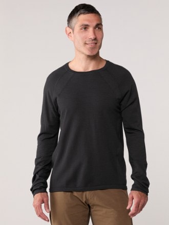 Smartwool Intraknit Active Seamless Long-Sleeve Shirt - Men's 1