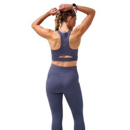 Brooks Luxe Pocket Sports Bra 1