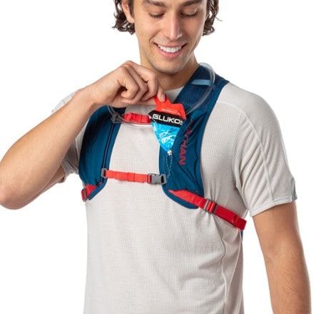 Nathan Crossover 5 Liter Hydration Pack 7