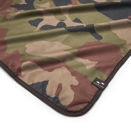 Slowtide Ops Quick-Dry Picnic Blanket 1