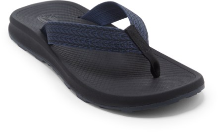 men's slippers & flip flops