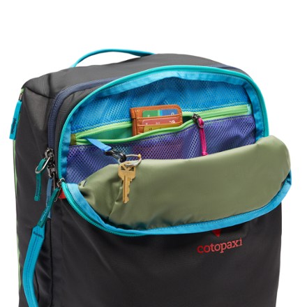 Cotopaxi Allpa 35 L Del Dia Dark Travel Pack 4