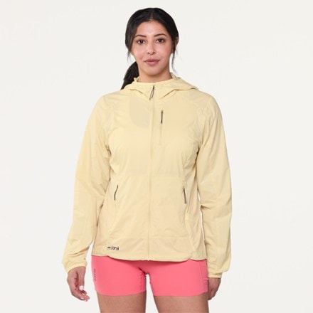 Janji Zephyrunner Wind Shell - Women's 1