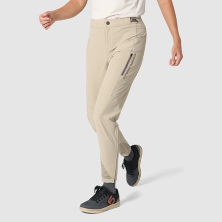Outdoor Research Freewheel Ride Bike Pants - Women's 4