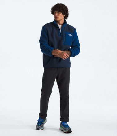 The North Face Yumiori Quarter-Zip Pullover - Men's 3