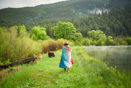 Location Image for Original Puffy Recycled Blanket