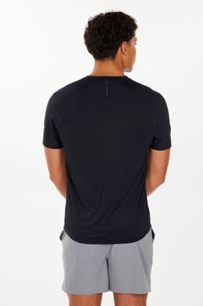 ALWRLD ALRN Vent Back Run T-Shirt - Men's 1