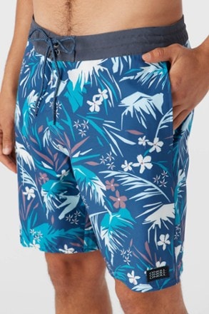 O'Neill Cruzer 19" Board Shorts - Men's 5