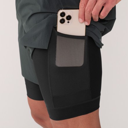 Janji 2-in-1 Multi Shorts 7" - Men's 6