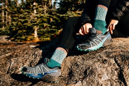 Darn Tough Sobo Micro Crew Lightweight Hiking Socks - Women's 3