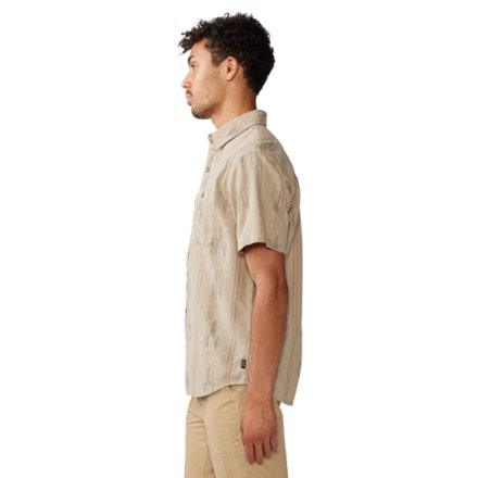 Mountain Hardwear Grove Hide Out Shirt - Men's 2