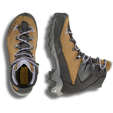 La Sportiva Aequilibrium Trek GTX Hiking Boots - Women's 4