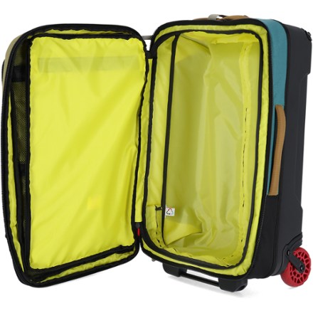 Topo Designs Global Travel Bag Roller 4