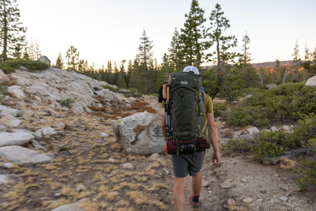 Location Image for Traverse 60 Pack - Men's