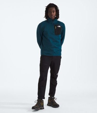 The North Face Crest Quarter-Zip Top - Men's 3