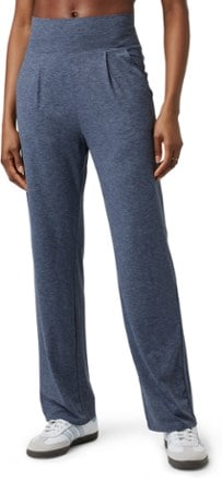 Vuori Luxe At Ease Straight Pants - Women's 0