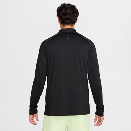 Nike Stride Dri-FIT Quarter-Zip Top - Men's 1