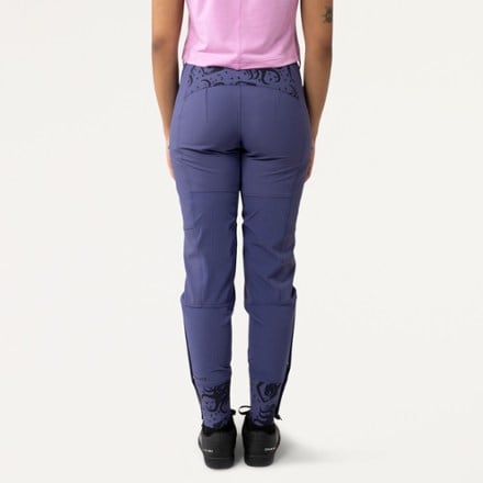 Wild Rye Freyah Bike Pants - Women's 2