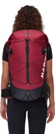 Mammut Ducan Spine 28-35 Pack - Women's 4