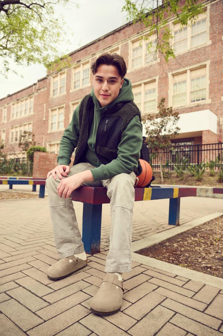 Location Image for Boston Soft Footbed Clogs - Men's