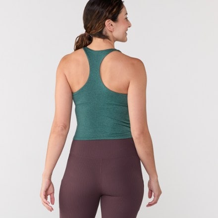 Vuori Halo Performance Crop 2.0 Tank Top - Women's 2