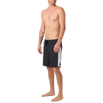 O'Neill Hyperfreak Tech Panel 18" Board Shorts - Men's 2