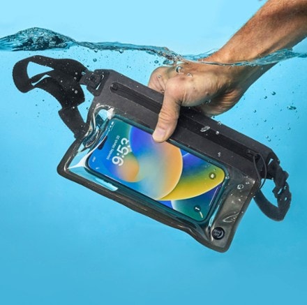 Nite Ize RunOff Waterproof Phone Belt Pouch 8