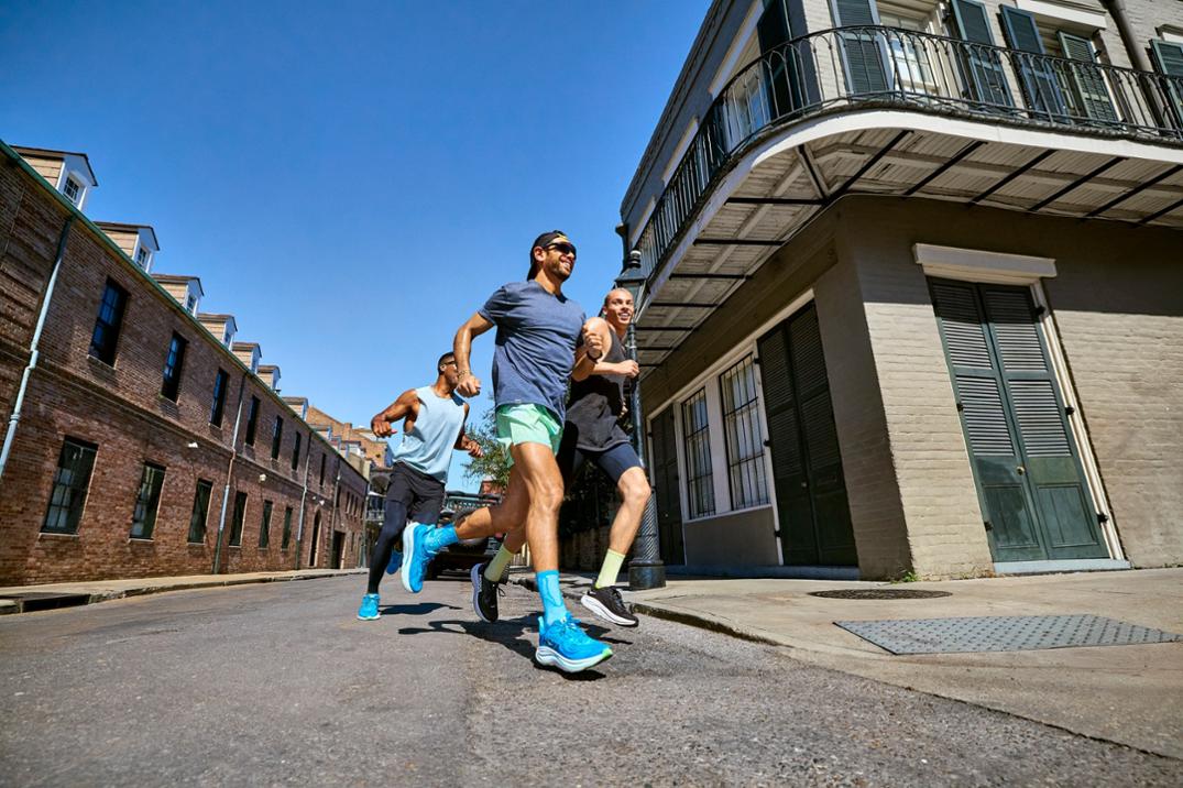 Location Image for Clifton 10 Road-Running Shoes - Men's