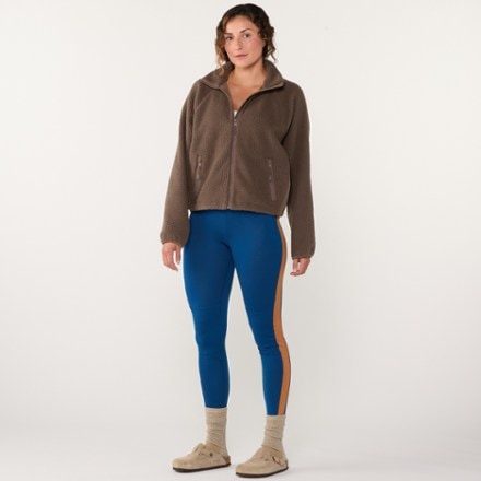 Vuori Alpine Jacket - Women's 3