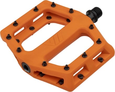 DMR V11 Pedals 1