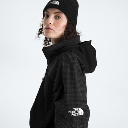 The North Face EG Utility Wind Jacket - Women's 6