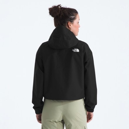 The North Face Quest Cropped Jacket - Women's 1