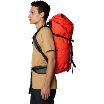 Mountain Hardwear Scrambler 35 Pack 6