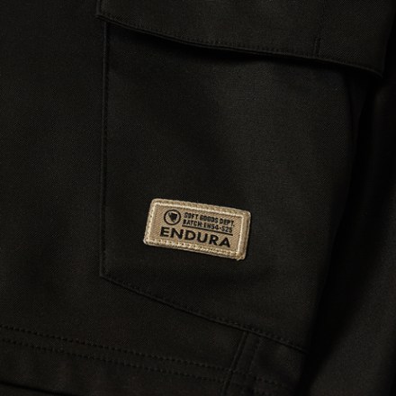 Endura Loop Cargo Bike Shorts - Men's 6