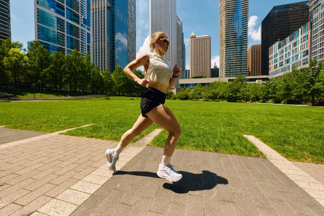 Location Image for Bondi 9 Road-Running Shoes - Women's