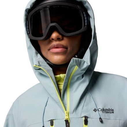 Columbia Platinum Peak II 3L Shell Jacket - Women's 7
