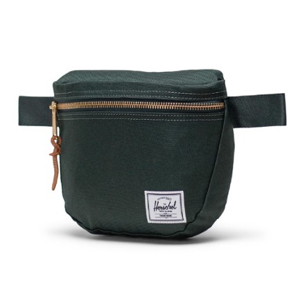 Herschel Supply Co. Settlement Hip Pack 1