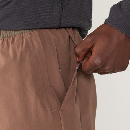 Janji Trekker Cargo Pants - Men's 4