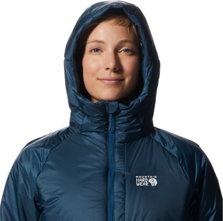 Mountain Hardwear Compressor Insulated Hoodie - Women's 4