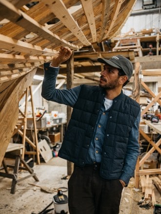 Finisterre Lapwing Insulated Gilet Vest - Men's 10